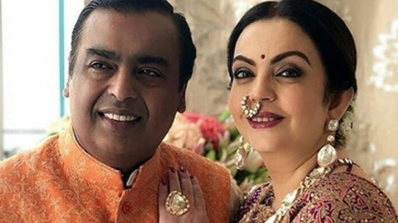 মা হওয়া অসম্ভব, যা করলেন মুকেশ আম্বানীর স্ত্রী
