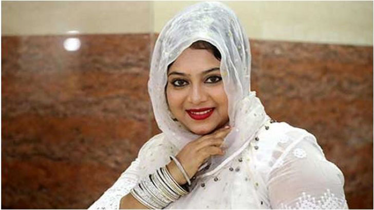 চিত্রনায়িকা শাবনূরকে নিয়ে গুজব
