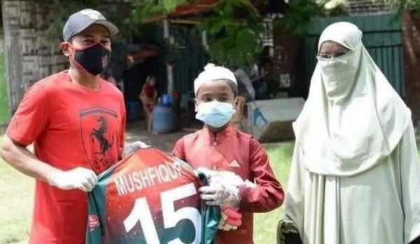 ভাইরাল হওয়া সেই সিনানের স্বপ্ন পূরণ করলেন মুশফিক
