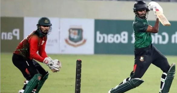 আফিফের ব্যাটিং ঝড়ে রানের পাহাড় গড়েছে নাজমুল একাদশ