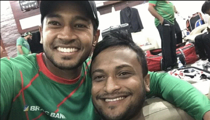 মাশরাফী ও সাকিবকে ছাড়িয়ে গেলেন মুশফিক