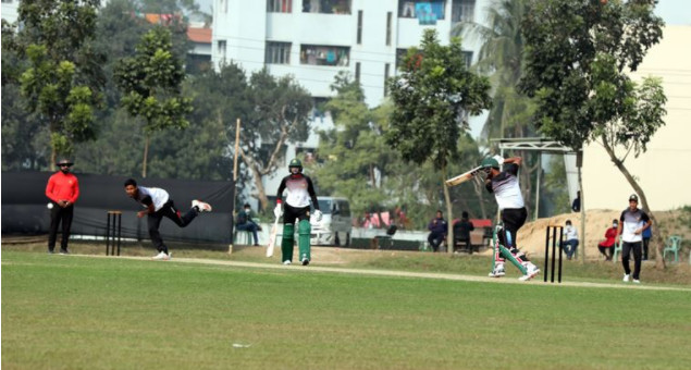 ব্যাটিংয়ে মাহমুদউল্লাহ একাদশ, ১৬ ওভার শেষে দেখেনিন সর্বশেষ স্কোর