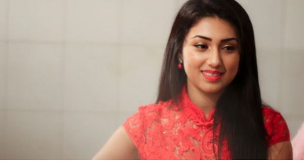 সিনেমায় নয় বাস্তবে যার প্রেমে পড়েছেন অপু বিশ্বাস