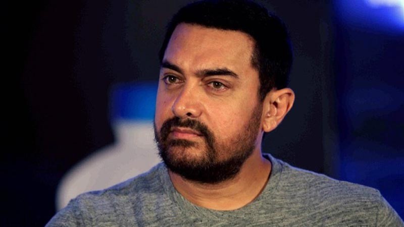 বলিউড পাড়ায় শোকের ছায়া : প্রাণঘাতী রোগে আক্রান্ত আমির খান