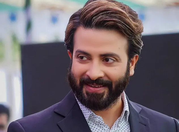 না চাইতেও অনেক সময় প্রেম হয়ে গেছে