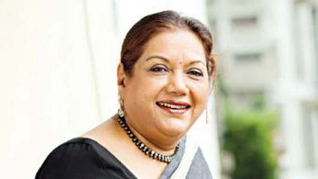 গুরুত্বর অবস্থায় আইসিইউতে কবরী