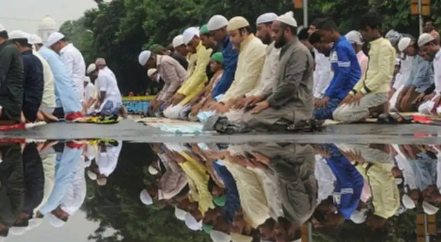 ব্রেকিং নিউজ : বাংলাদেশের যে এলাকাগুলোতে আগামীকাল ঈদ পালিত হবে