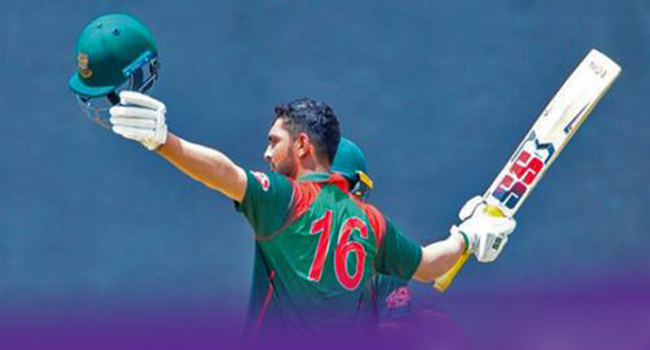 মাত্র ৭ বলে ৪০ রান তুলে তাক লাগিয়ে দিলেন বিশ্বকে