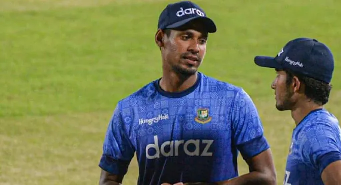 মোস্তাফিজের নাম পাল্টে দিলেন অজি অলরাউন্ডার