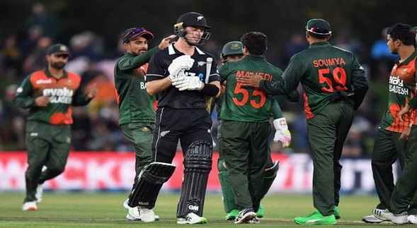 ইংল্যান্ড থেকে বাংলাদেশ সফরে আসছে নিউজিল্যান্ড দলের দুই ক্রিকেটার