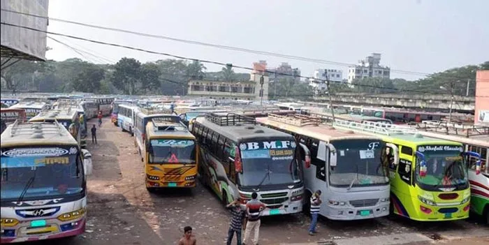 দেশের একটি জেলা থেকে সব রুটে বাস চলাচল বন্ধ