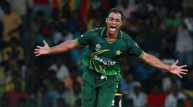বিশ্বক্রিকেটে সর্বোচ্চ দ্রুতগতির ৩ বোলার