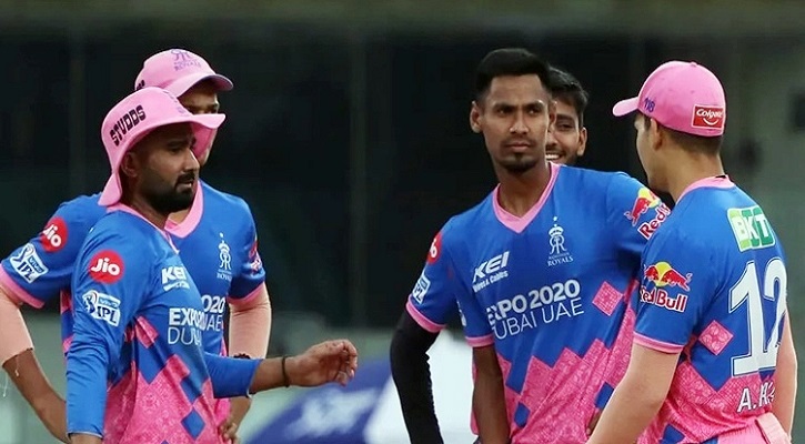 আইপিএলে বড় ধরণের ধাক্বা খেল মোস্তাফিজের দল