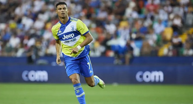 অবশেষে নতুন ক্লাবে নাম লেখালেন রোনাল্ডো