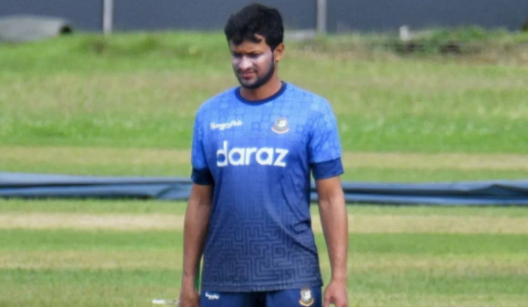 অনুশীলনে দলের সাথে যোগ দিলেন সাকিব আল হাসান