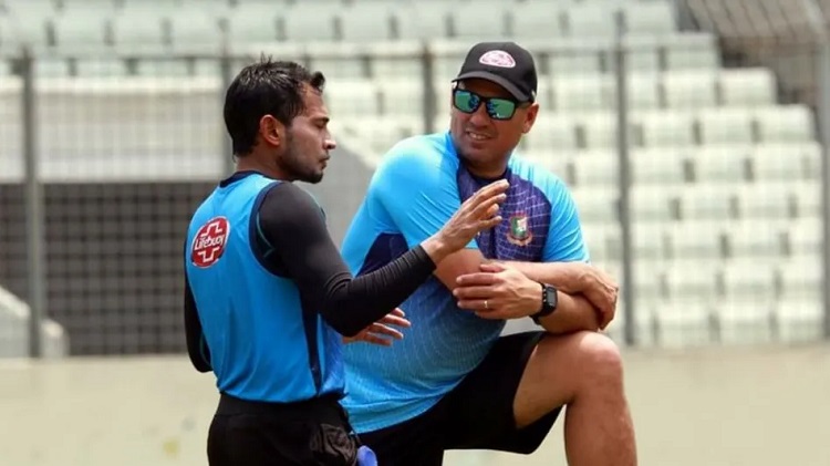 মুশফিকের ব্যাটিং পজিশন জানালেন হেড কোচ