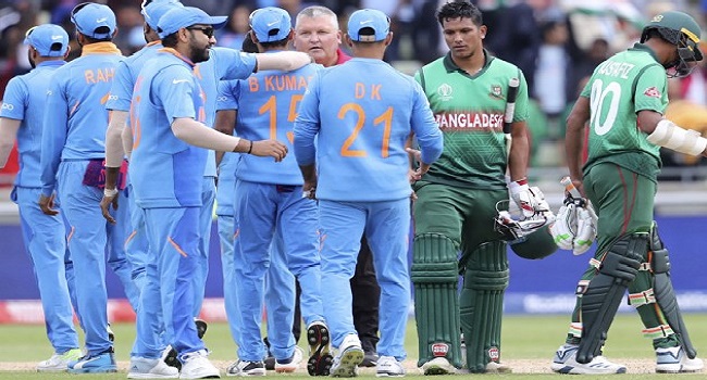 বাংলাদেশের বিপক্ষে ৪ রানে ৬ উইকেট নেয়া ভারতীয় ক্রিকেটারের অবসর