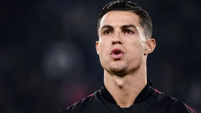 ম্যানচেস্টারে যত টাকা বেতন পাবেন রোনালদো