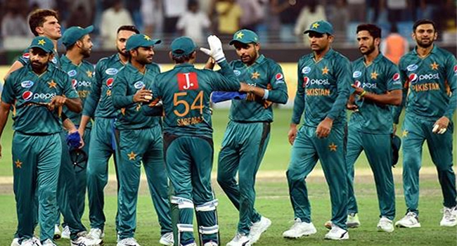 দলে একাধিক পরিবর্তন দিয়ে টি-টোয়েন্টি বিশ্বকাপের দল ঘোষণা করল পাকিস্তান