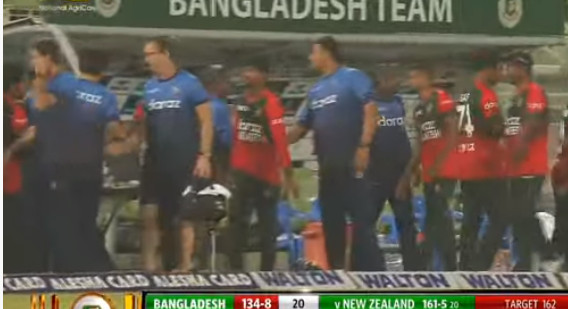 এইমাত্র শেষ হলো বাংলাদেশ ও নিউজিল্যান্ড টি-২০ ম্যাচ