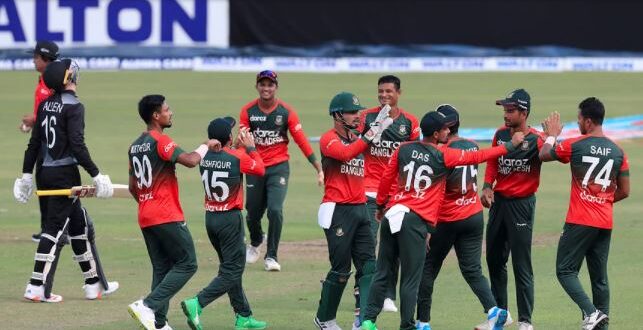 একাধিক চমকে ঘোষণা করা হলো শ্রীলঙ্কার বিশ্বকাপ স্কোয়াড