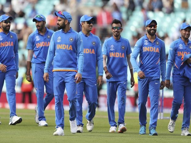 বিশ্বকাপের এক মাস আগেই তারকা ক্রিকেটারকে হারাল ভারত