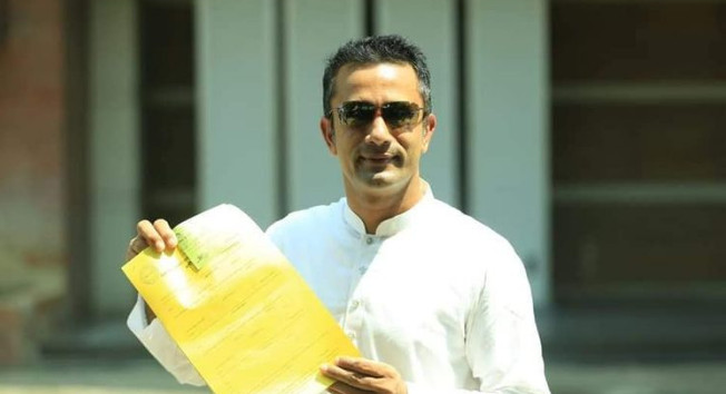 বিসিবি নির্বাচনের মনোনয়নপত্র কিনলেন খালেদ মাসুদ পাইলট