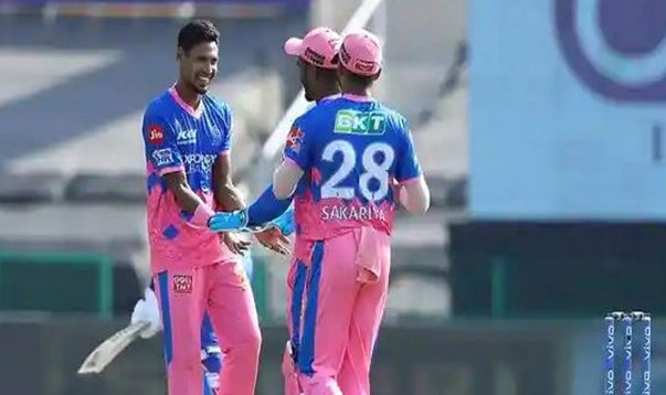 আইপিএলের অনেক ক্রিকেটারকে ফেলে মুস্তাফিজের বর্তমান অবস্থান