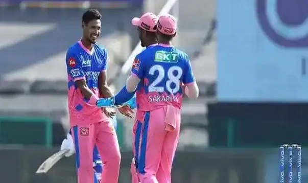 আইপিএলের অনেক ক্রিকেটারকে ফেলে মুস্তাফিজের বর্তমান অবস্থান