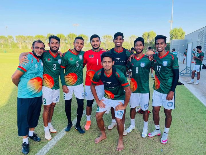 ভারতকে হারাতে নতুন কোচের নতুন দল, ভিন্ন কৌশল