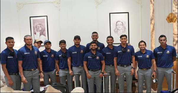 নাটকীয়তার পর ওমানে পৌঁছাল টাইগাররা