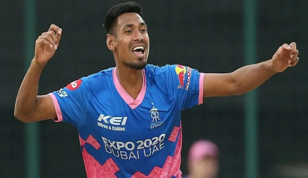 আজ আইপিএলে মুম্বাই বিপক্ষে মাত্র ২ উইকেট নিলেই দুর্দান্ত এক মাইলফলক স্পর্শ করবেন মুস্তাফিজ