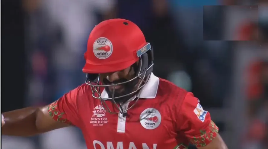 একের পর এক ক্যাচ মিসের পর, আবারও উইকেট তুলে নিলেন মুস্তাফিজ,সর্বশেষ স্কোর