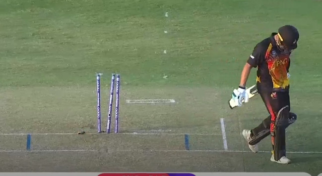 ১৯ ওভার শেষে ৯ উইকেট তুলে নিলো টাইগাররা,সর্বশেষ স্কোর