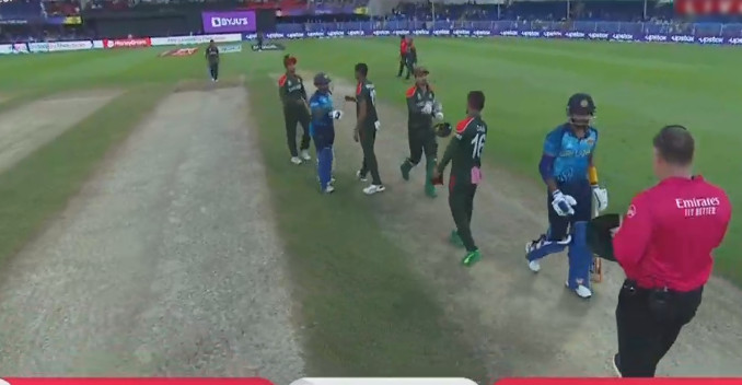 শেষ মুহূর্তের লড়াইয়ে শেষ হলো বাংলাদেশ ও শ্রীলঙ্কার ম্যাচ,জেনেনিন ফলাফল