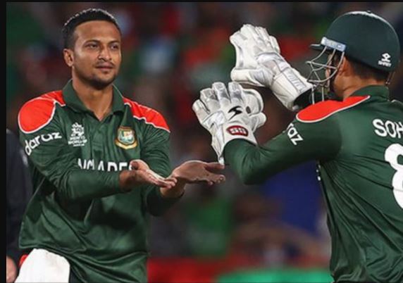 এক রেকর্ড ভেঙ্গে অন্য রেকর্ড ভাঙ্গার ধারপ্রান্তে সাকিব