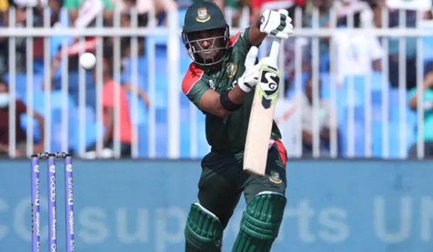 টানা বাজে পারফরম্যান্সে ওয়েস্ট ইন্ডিজের বিপক্ষে ম্যাচে কপাল পুড়ছে যার