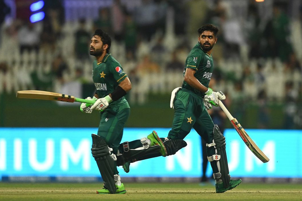 নামিবিয়ার বিপক্ষে বড় সংগ্রহ পাকিস্তানের