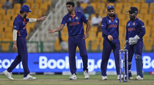 সেমিফাইনালের আশা বাঁচিয়ে রাখার মিশনে ভারত