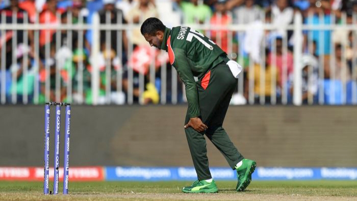পাকিস্তান সিরিজে সাকিবের খেলা নিয়ে যা বললেন বিসিবির চিকিৎসক দেবাশীষ চৌধুরী