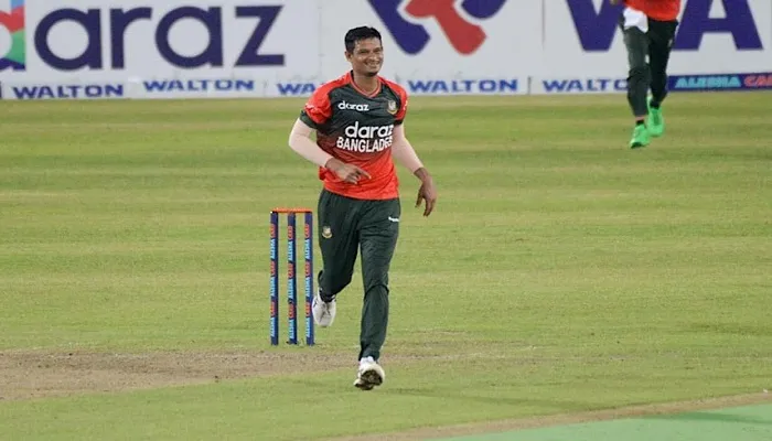 দেশে ফিরেই ৭ উইকেট নিলেন নাসুম