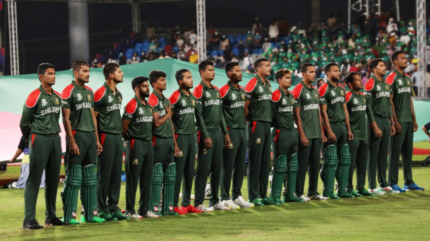ক্রিকেট বিশ্বে শোকের ছায়া : মারা গেলেন দেশের প্রথম ট্রিপল সেঞ্চুরিয়ান
