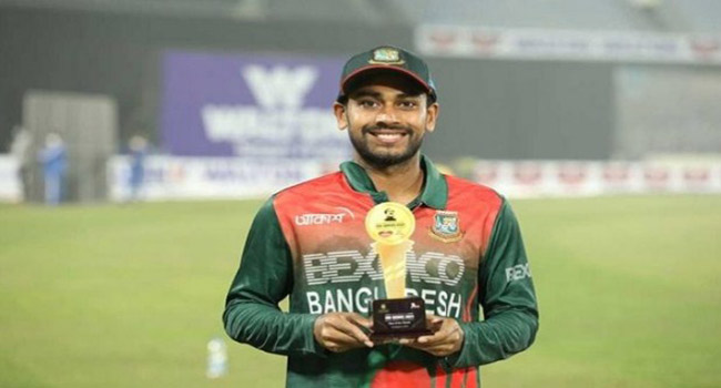 পাকিস্তান সিরিজের আগে হ্যাটট্রিক ফিফটিতে নিজেকে প্রমাণ করলেন মিরাজ