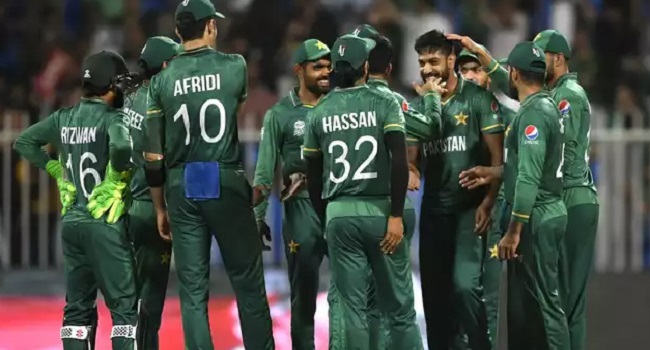 সেমিফাইনালের আগে বড় বিপদে পাকিস্তান