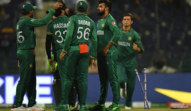 ৩৪ বছরেও যে ইতিহাস বদলাতে পারেনি পাকিস্তান