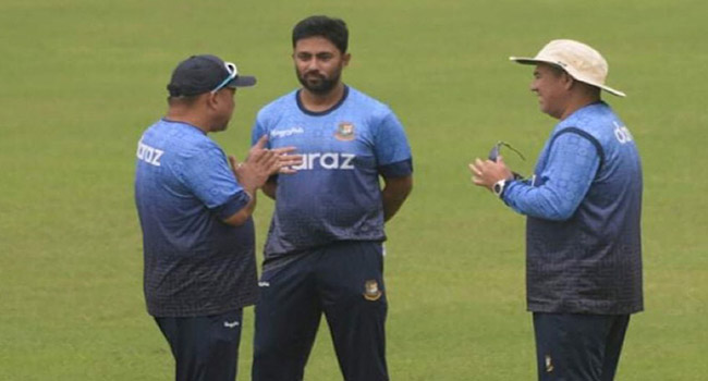 এইমাত্র পাওয়া : অবশেষে জাতীয় দলে ফিরলেন নাফিস ইকবাল