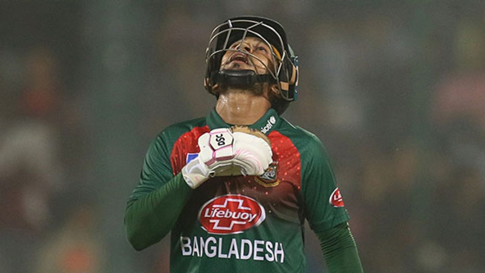 সাকিব-মুশফিক থাকলে পরামর্শ সবসময়ই কাজে আসে : মাহমুদুল্লাহ