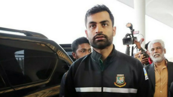 গতকাল রাতে দেশ ছেড়েছেন তামিম ইকবাল