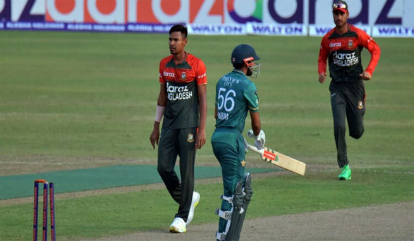 এইমাত্র শেষ হলো বাংলাদেশ ও পাকিস্তানের মধ্যকার দ্বিতীয় টি-টোয়েন্টি ম্যাাচ