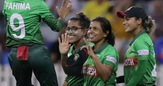 ১৩০ রানের বিশাল জয় তুলে নিলো বাংলাদেশ নারী দল